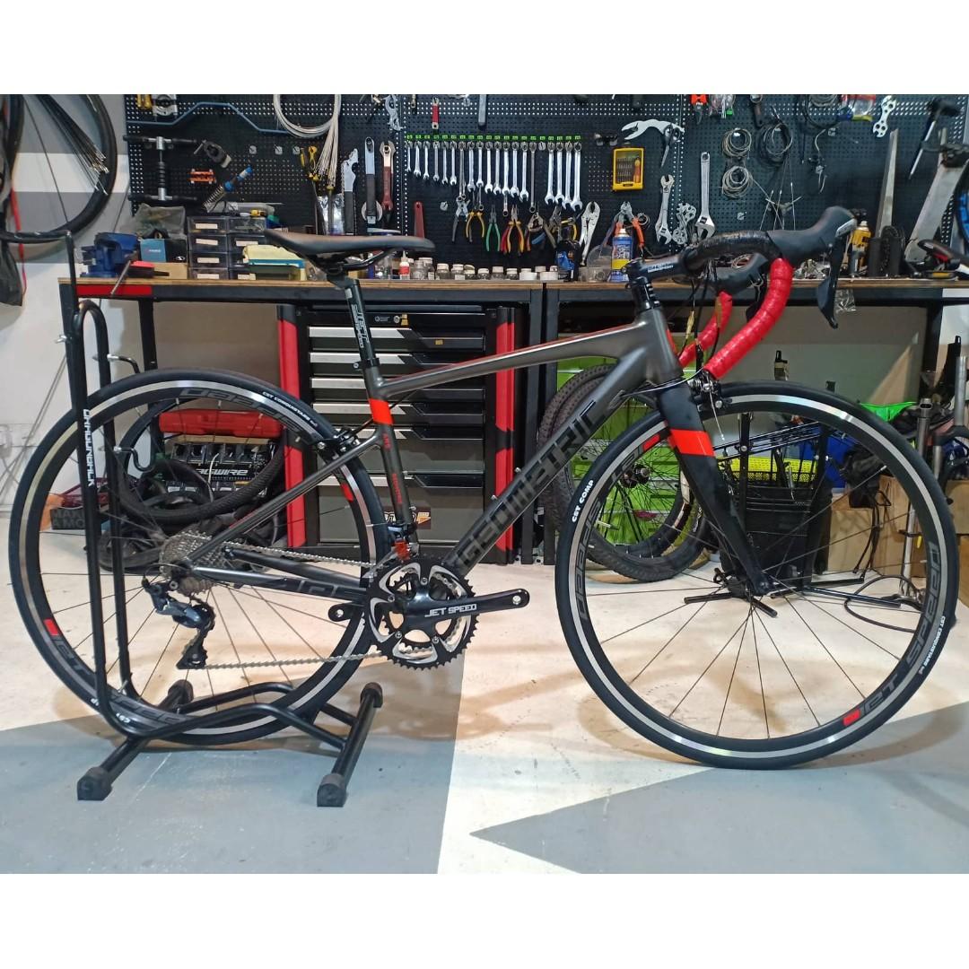 GEOMETRIC AR5 ROAD BIKE 44CM SHIMANO ULTEGRA R8000 11SPD RED GREEN