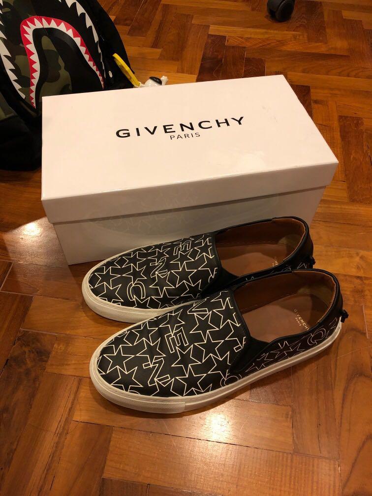 Givenchy star sales slip on