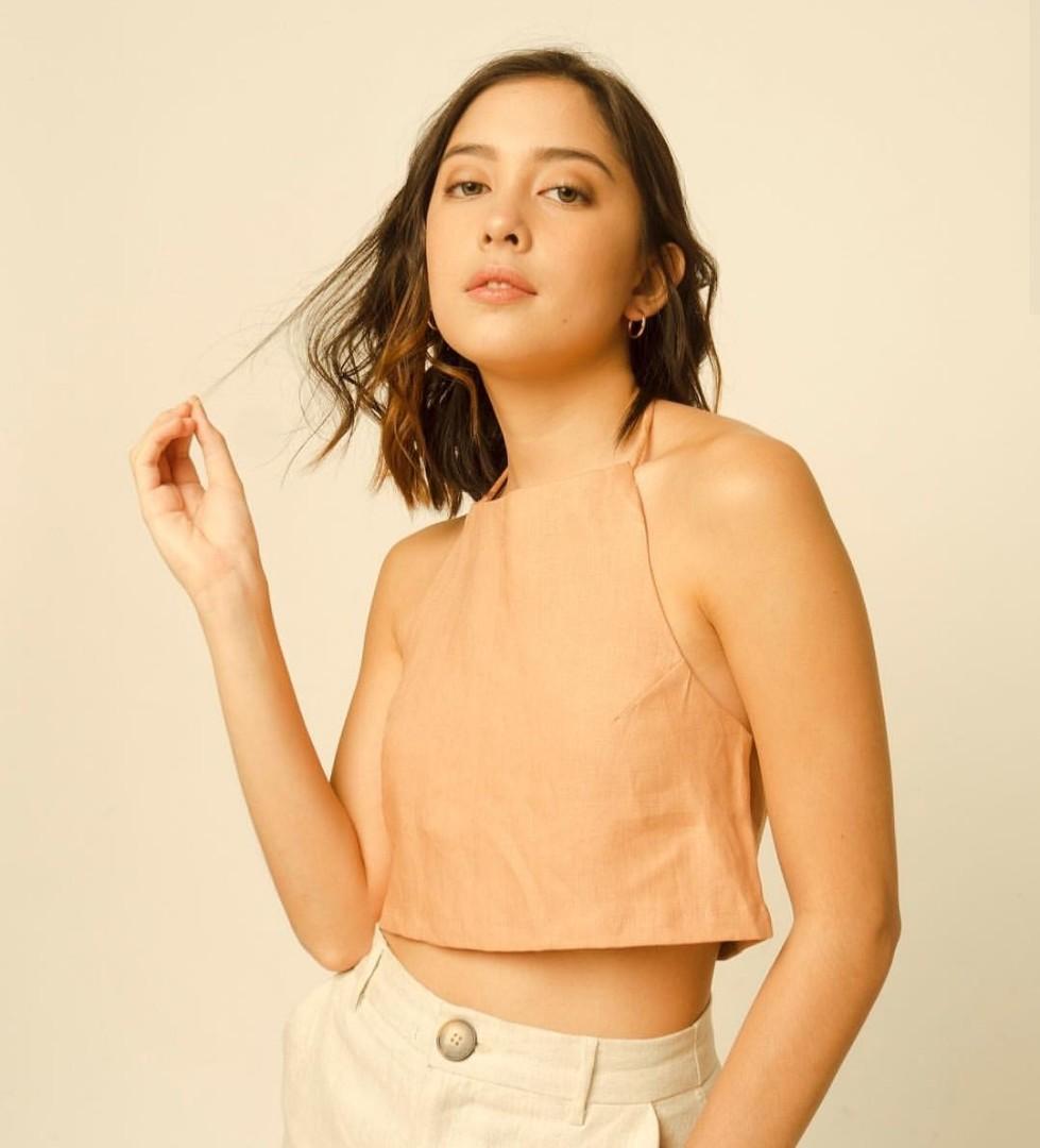Halter linen top, Women's Fashion, Tops 