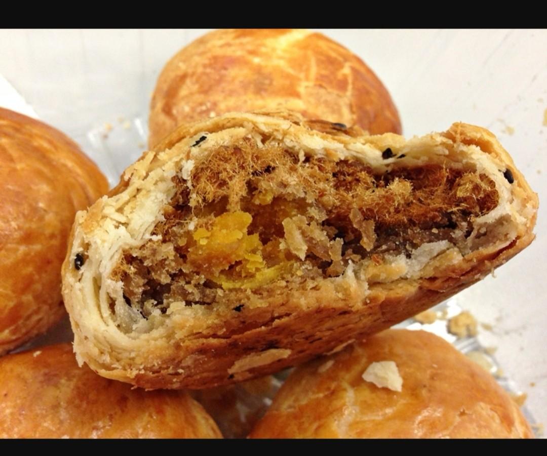 Ipoh famous Meat floss lotus paste biscuit, Food & Drinks, Homemade