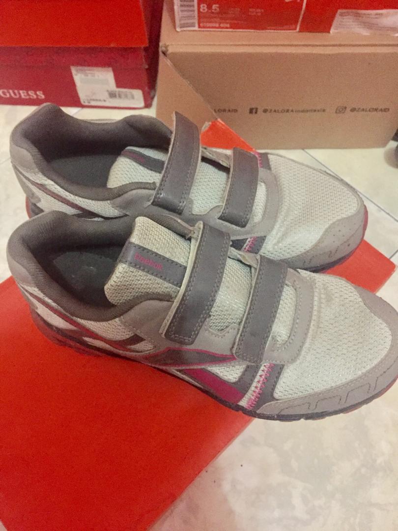 reebok running shoes indonesia
