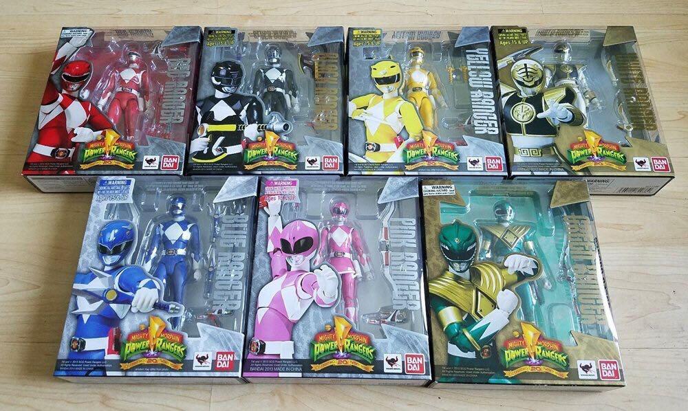 mighty morphin power rangers legacy collection