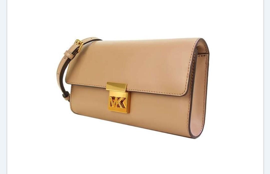 Michael kors mindy hot sale crossbody clutch
