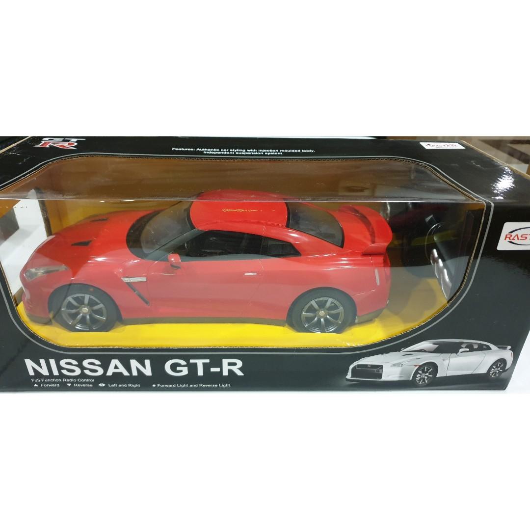 nissan gtr remote control