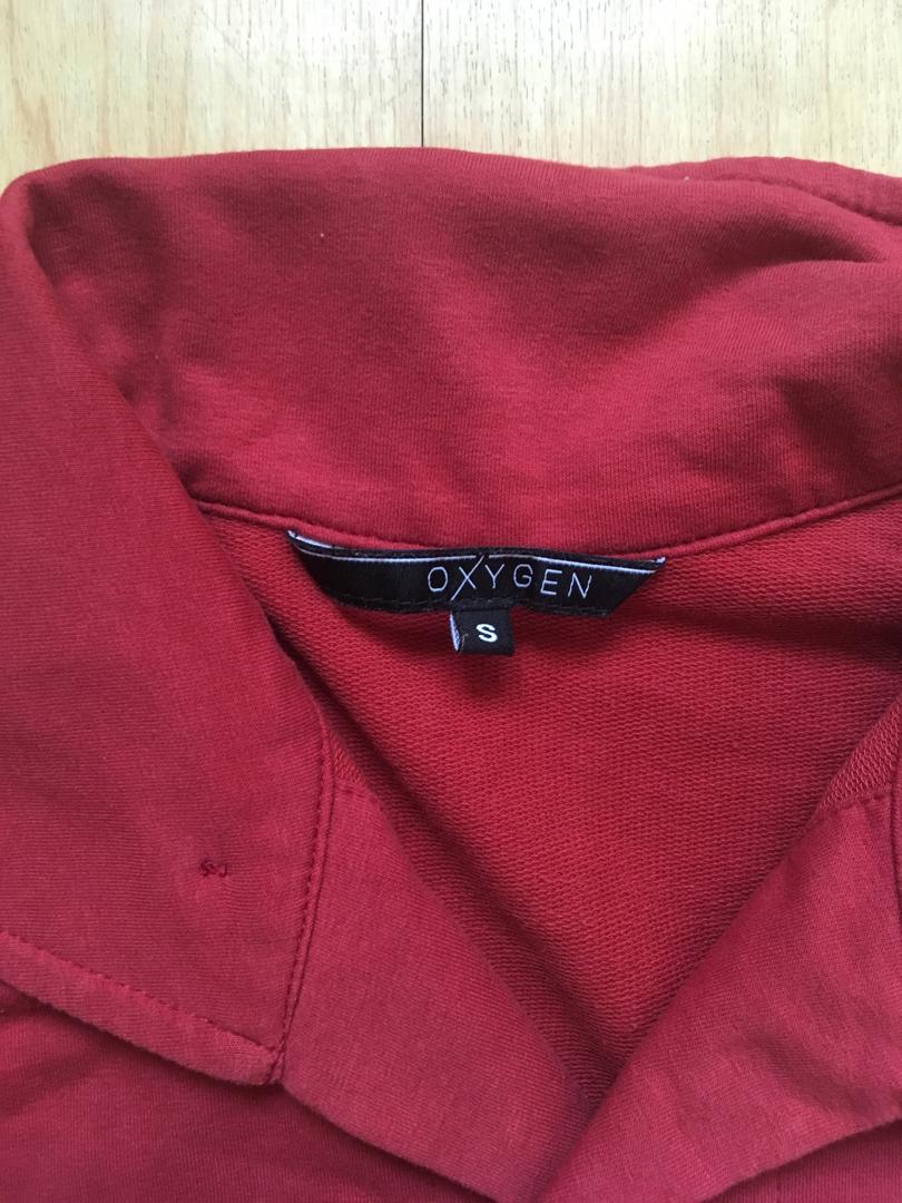 Red and Gray Turtleneck Jacket (Category: Coats, Jackets and Outerwear) located in Quezon City. Submitted by raymoncris (Listing ID 232283052, Image 2). Description: 9/10 Condition Rarely Used Size: S Oxygen Original 1300.