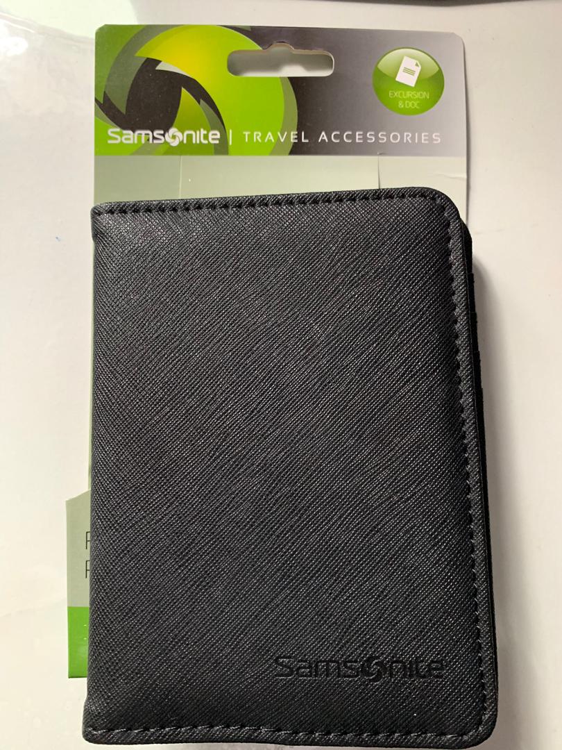 Samsonite RFID blocking Passport cover, Hobbies & Toys, Travel, Travel