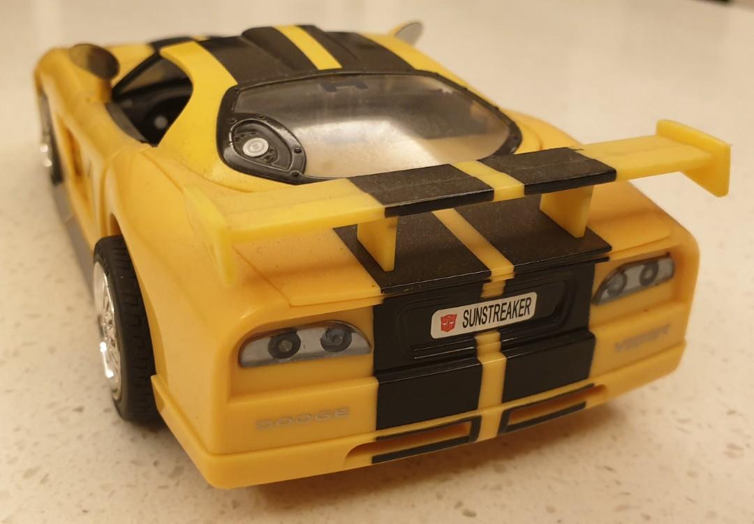 Transformers Alternators Sunstreaker Dodge Viper, Hobbies & Toys
