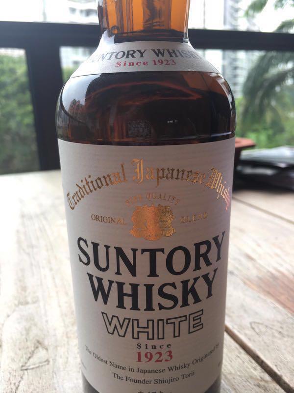 White Suntory whisky 640ml, Food  Drinks, Alcoholic Beverages on Carousell