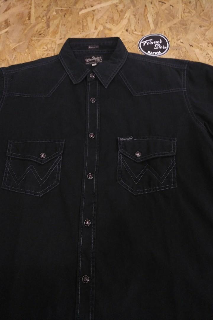 Wrangler Black Chambray Button Down 