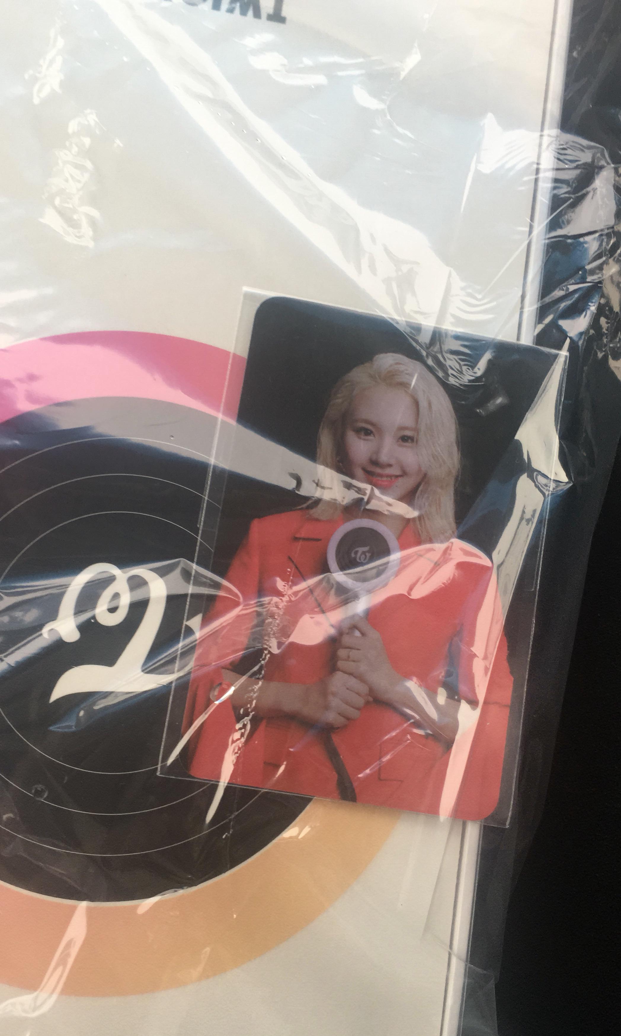 WTT Twice Candy Bong Z Photocard, Hobbies & Toys, Memorabilia