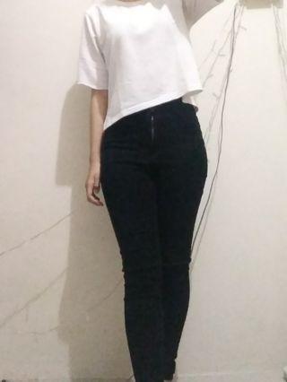 Celana jeans hitam highwaist | baru #mauthr