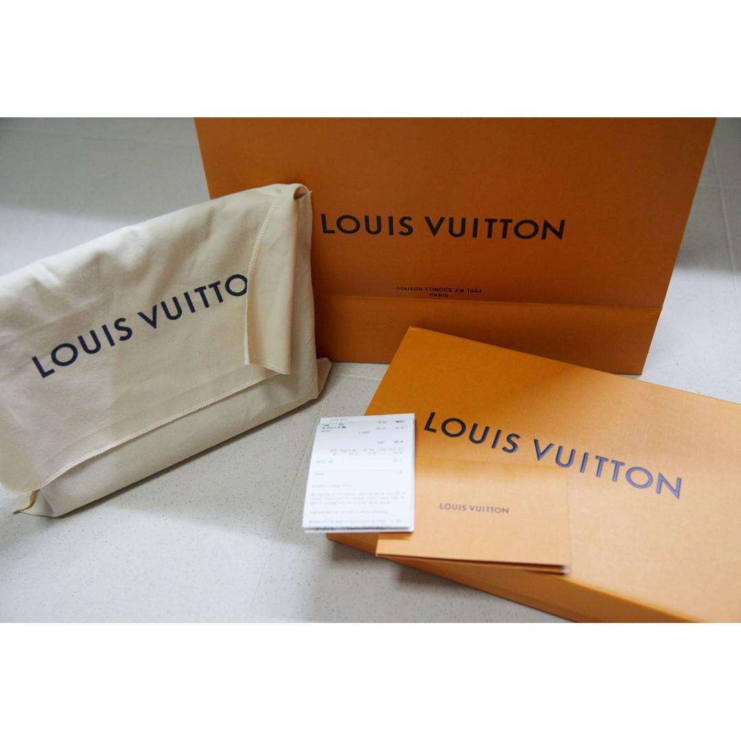 Louis-Vuitton-Monogram-Poche-Toilette-26-Clutch-Bag-M47542 – dct