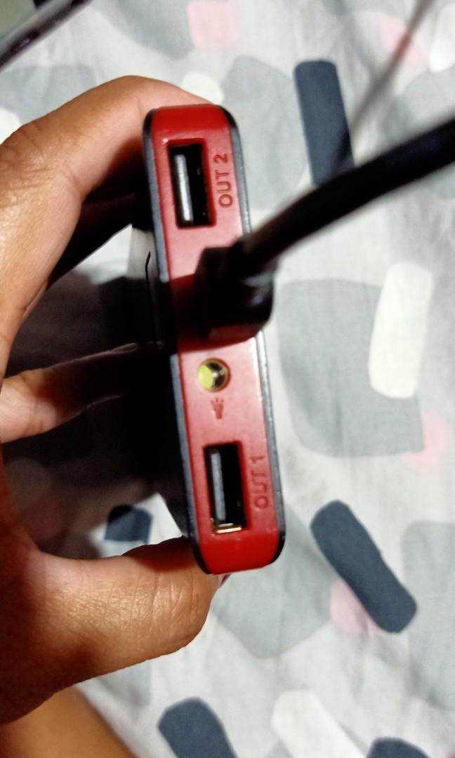 CDR king Power bank 20000 mah (Category: Chargers) located in Quezon City. Submitted by carl_pam (Listing ID 232429931, Image 3). Description: In good condition.no issue.my mga gasgas pro not affecting the function.nkkfullcharge NG Android phone at my 2 outlet.with flashlight and screen to know percentage of power bank.unit only.gamit ko charger any Android charger will do.pm for inquiry.