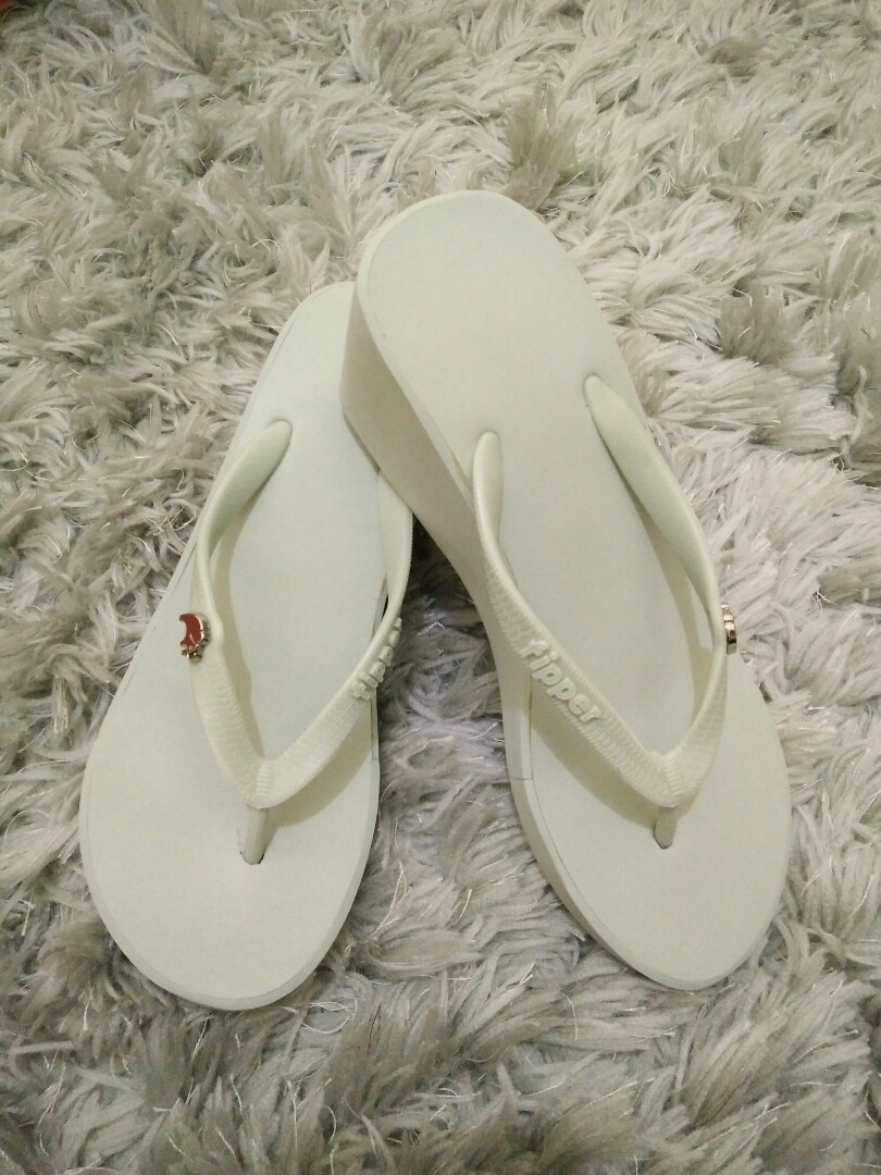 Harga sales wedges fipper