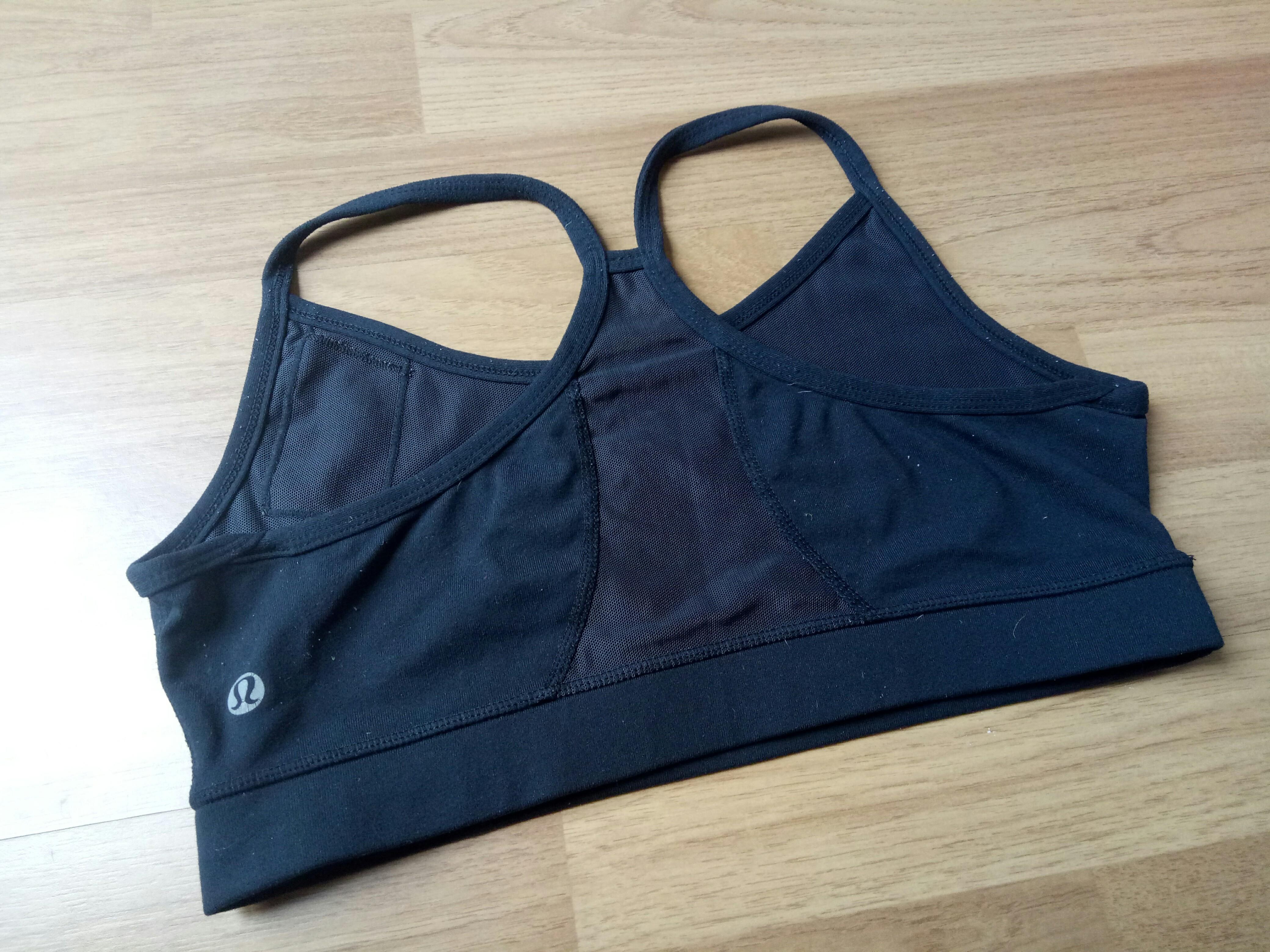 Lululemon Sports Bra, Size 8, Women's Fashion, Activewear on Carousell