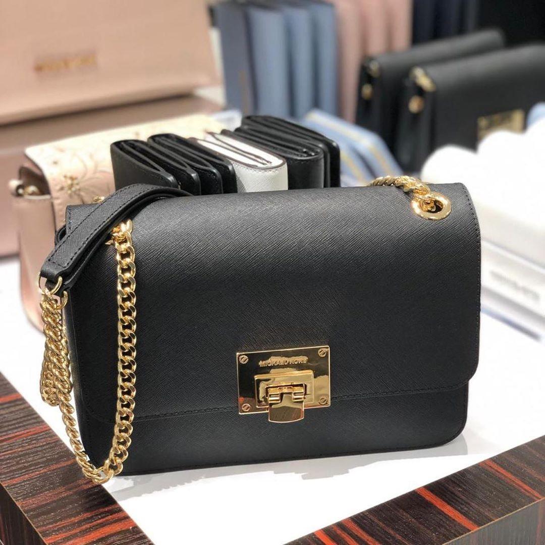 Michael kors 2025 tina shoulder flap