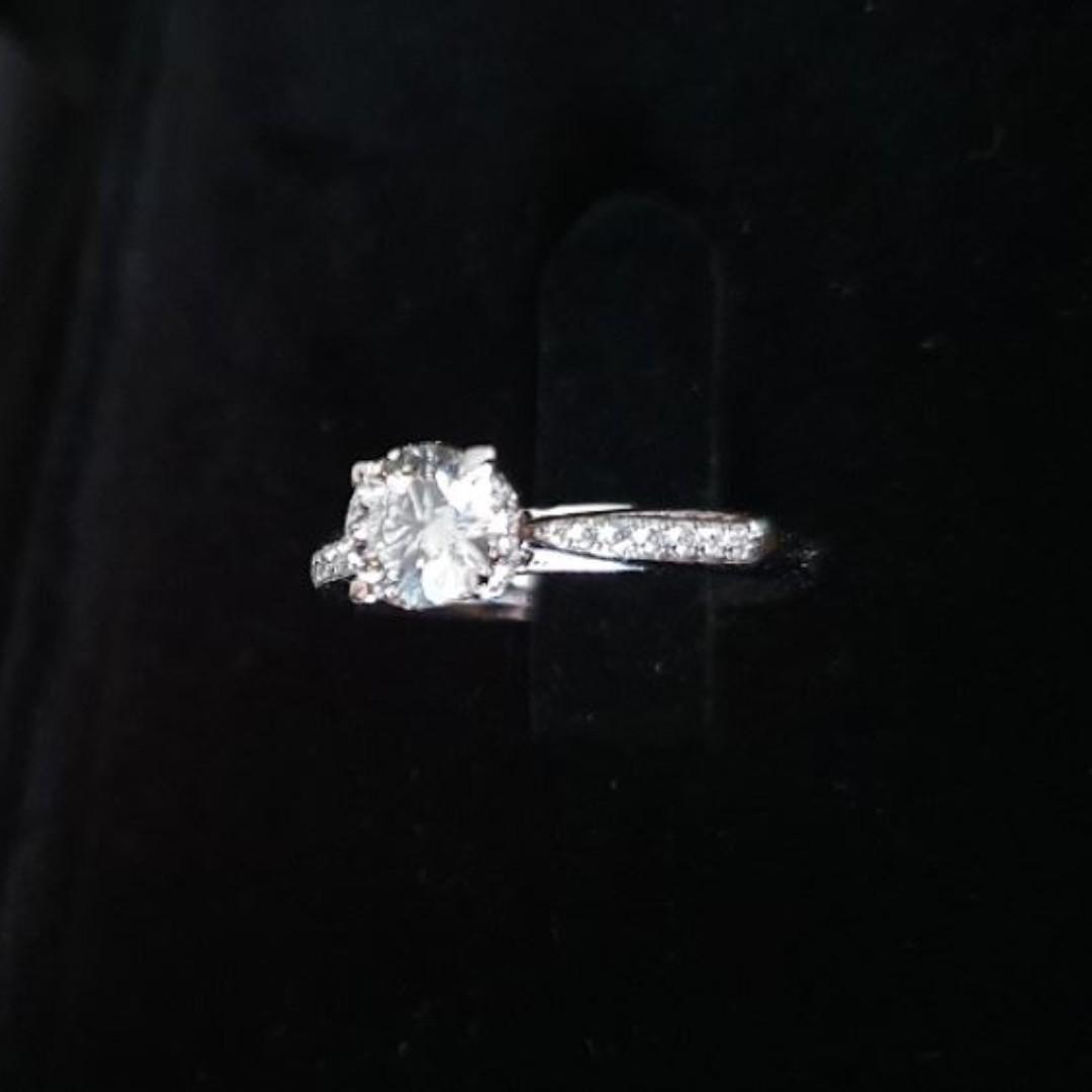 Urgent ALLOVE Rare 0.54ct F color excellent diamond ring Women s Fashion Jewelry Organisers Body Jewelry on Carousell