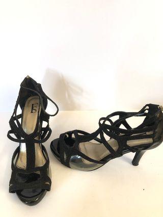 Black heels FARISH FS SIZE 40