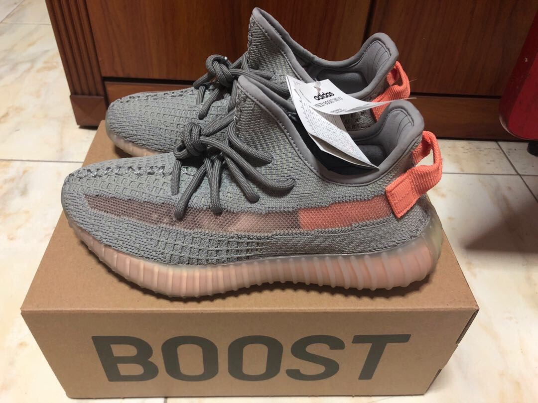 ADIDAS Yeezy Boost 350 v2 True Form, Men's Fashion, Footwear, Sneakers on  Carousell