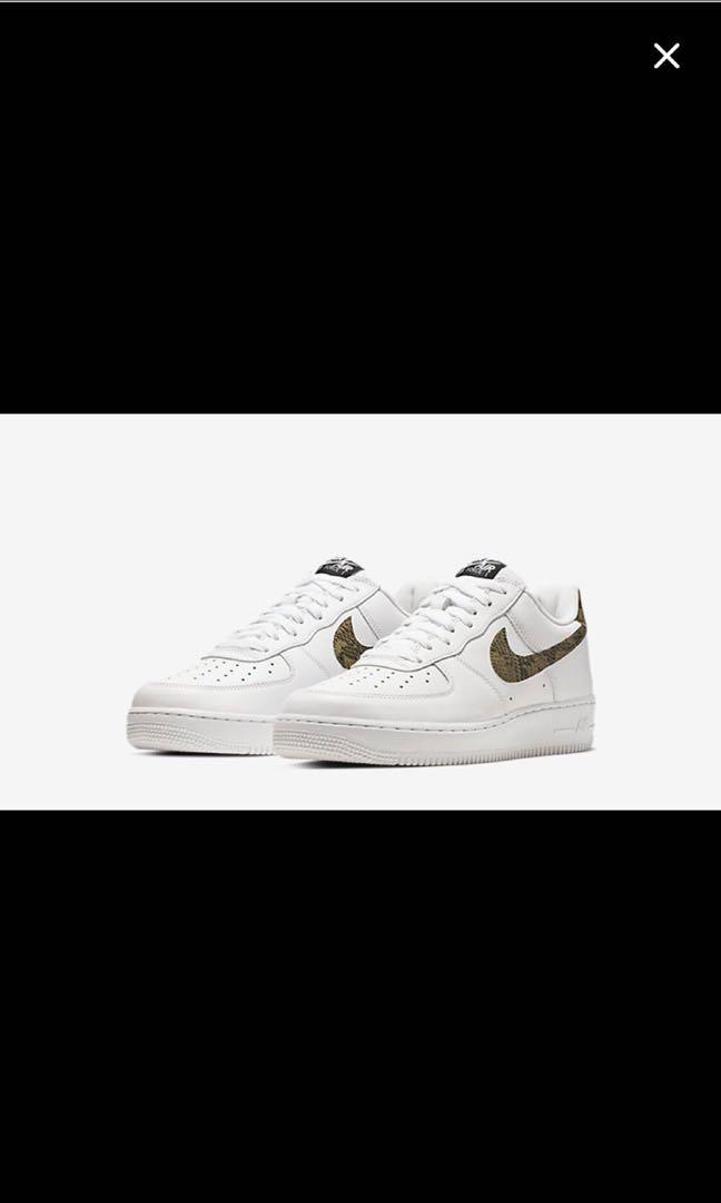 nike air force 1 with socks