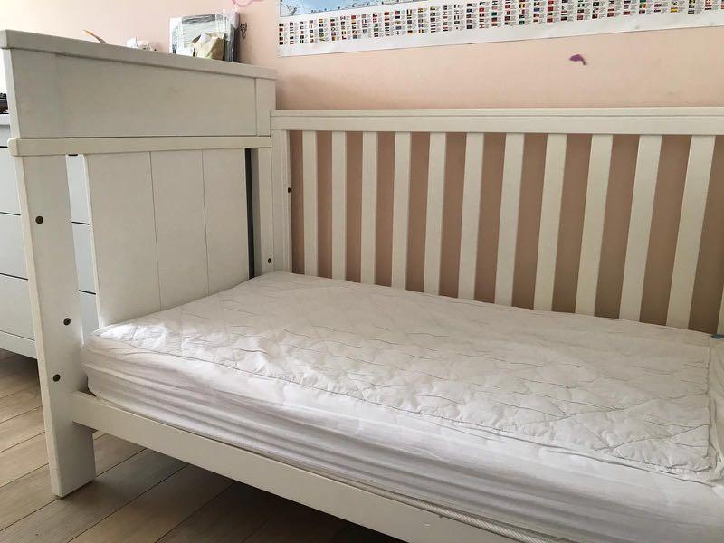 Boori plaza cot online