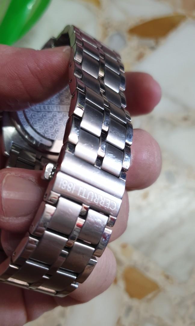 Cerruti 1881 chronograph watch price store