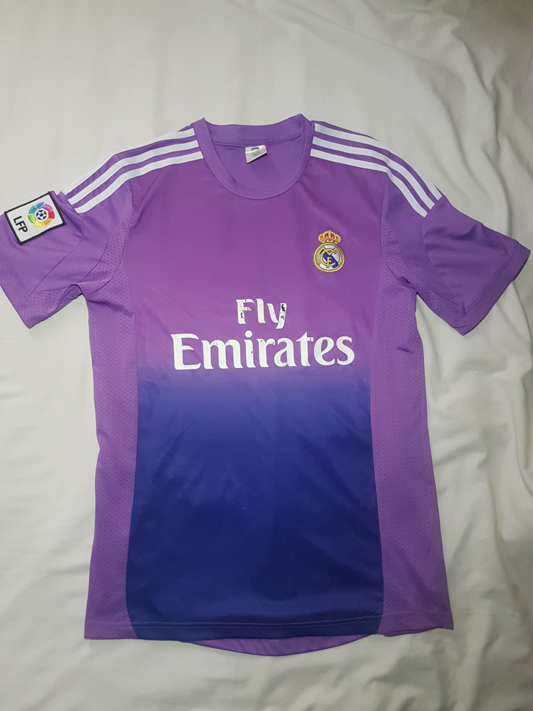 purple fly emirates jersey