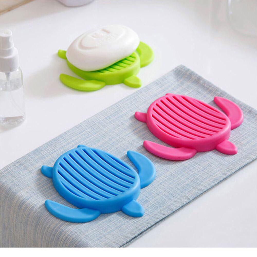 Green Turtle Soap Dish 🧼 (Category: Bath) located in Pateros City. Submitted by chichachanceonestopshoppe (Listing ID 232592993, Image 1). Description: also available in pink and Blue Brand: no brand Type: Others.
