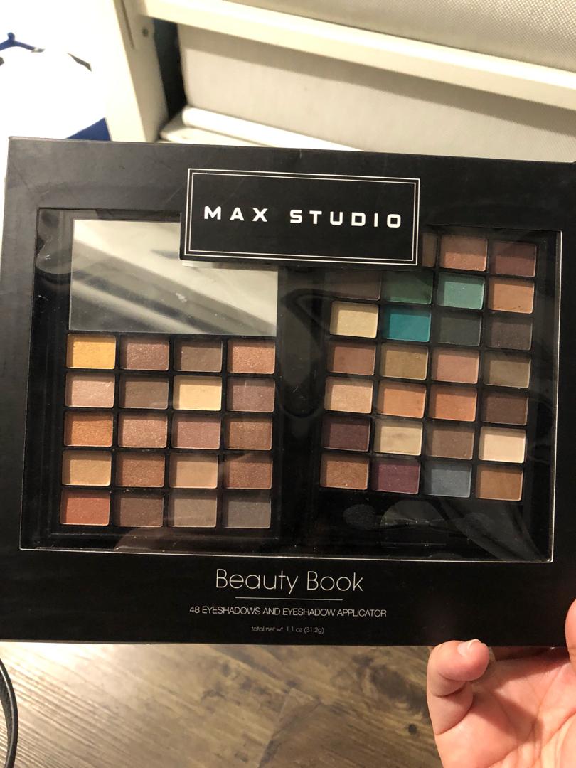 Max Studio 48 Eyeshadows and Applicator (Category: Makeup) located in Quezon City. Submitted by kristinecruz828 (Listing ID 232583652, Image 1). Description: Max Studio Beauty Book: 48 Eyeshadows and Eyeshadow Applicator Straight from the U.S. RFS: not using make-up anymore New/unused #maxstudio #eyeshadow #eyes #makeup .
