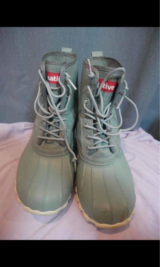 Native Jimmy Boots Women s Fashion Footwear Boots on Carousell