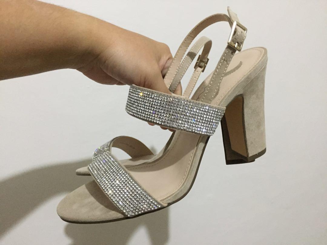 nina senta sandal