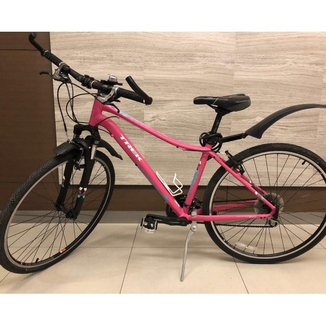 Price Drop Trek Neco Fast Ladies Hybrid Bike Excellent