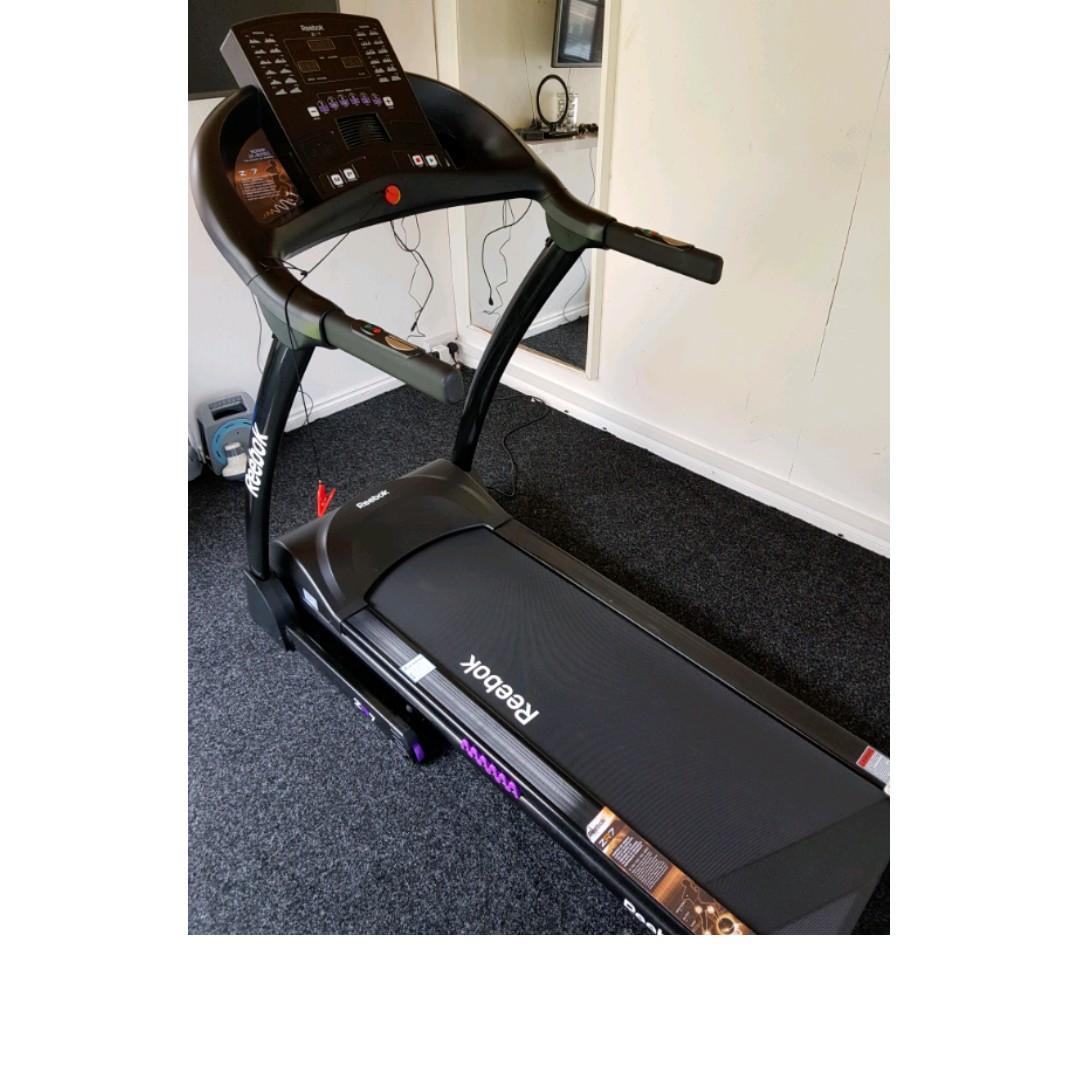 Reebok zr7 treadmill hotsell