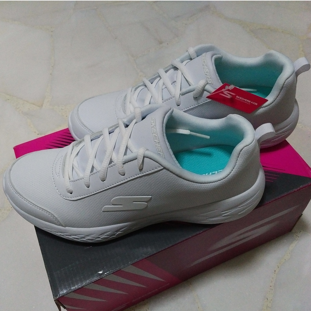 Skechers white hotsell school shoes