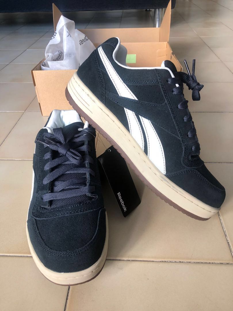 skate style steel toe shoes