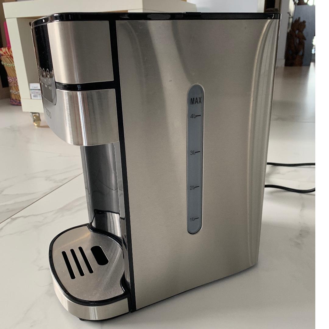 Tecno Instant hot water dispenser with temperature control, TV & Home