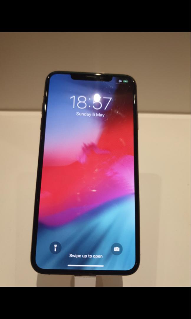 Used Iphone Xs Max 512gb Gold Mobile Phones Tablets Iphone Iphone X Series On Carousell
