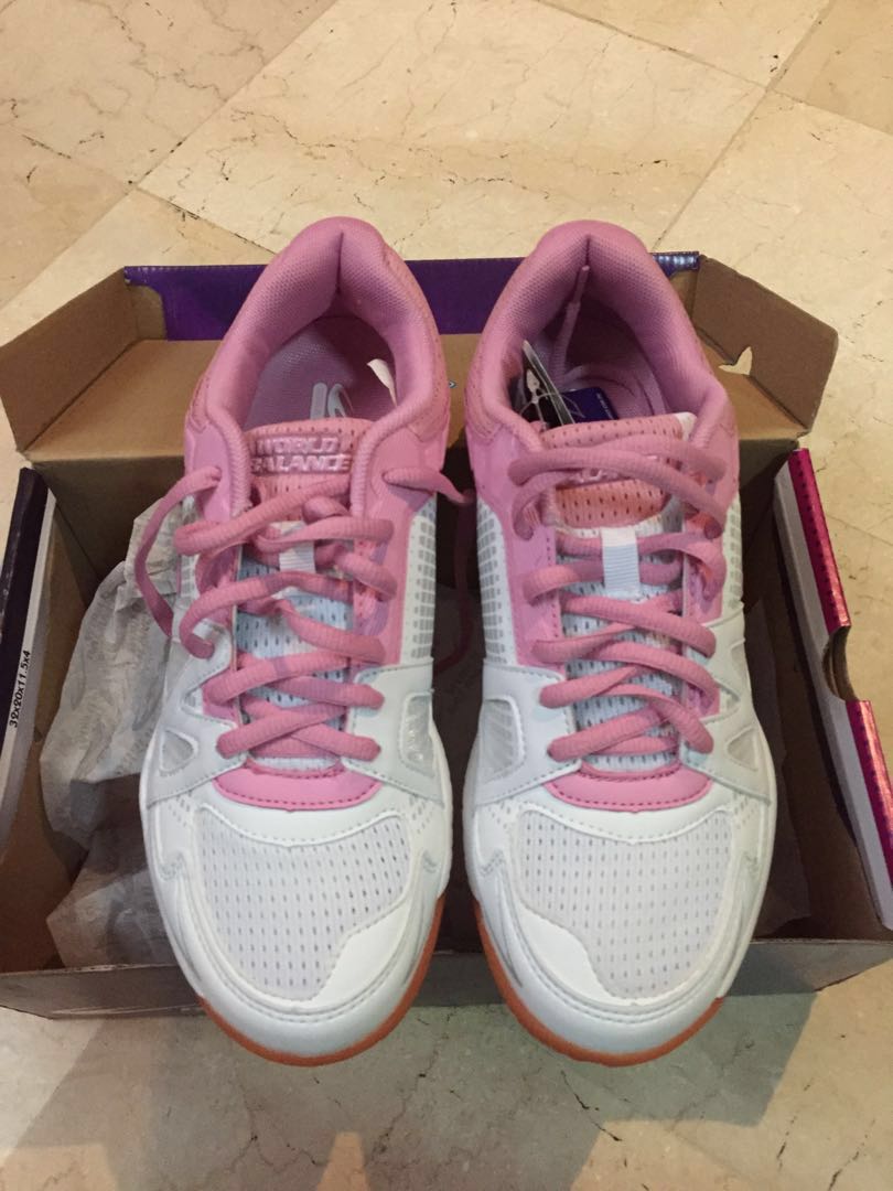 World balance gum sole top
