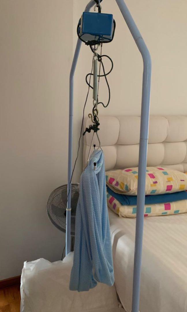 self rocking cradle