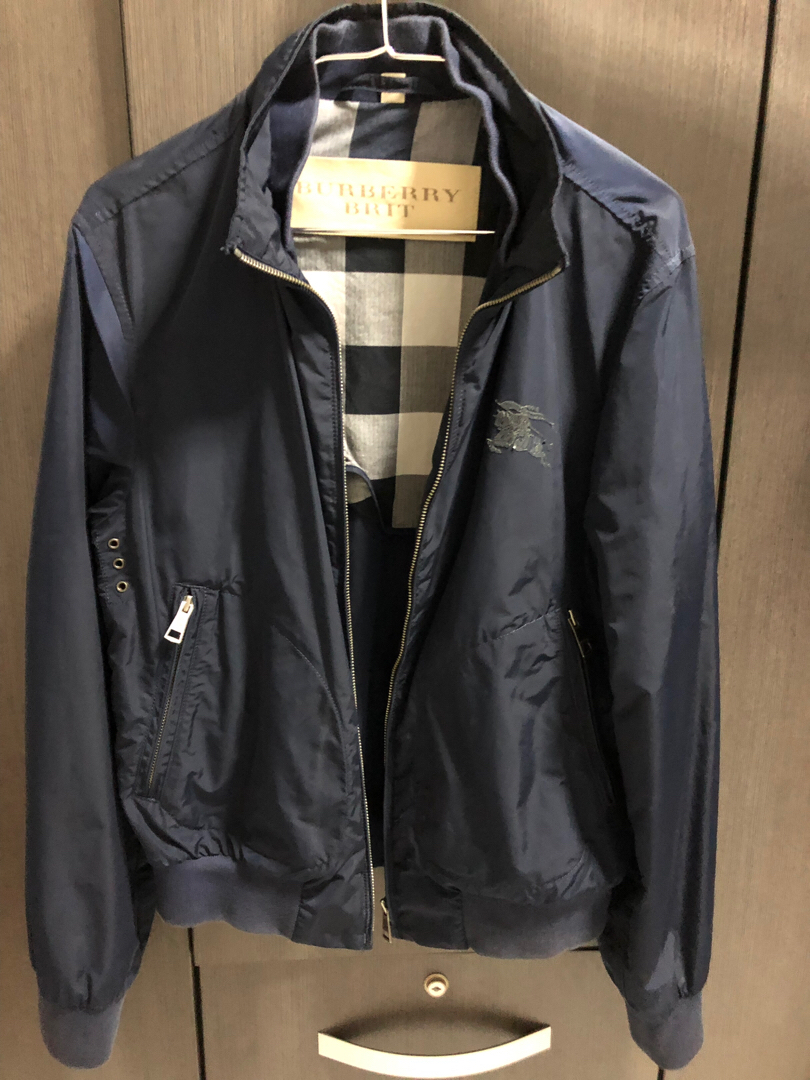 Burberry showerproof bomber jacket hotsell