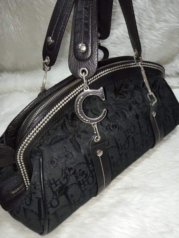Christian Dior.. w/code, Ykk zipper, canvas embroidered flower frame