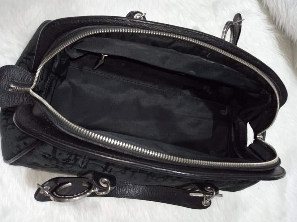 Christian Dior.. w/code, Ykk zipper, canvas embroidered flower frame