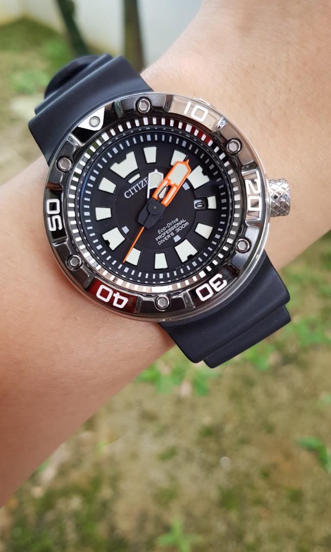 Citizen 300m sale