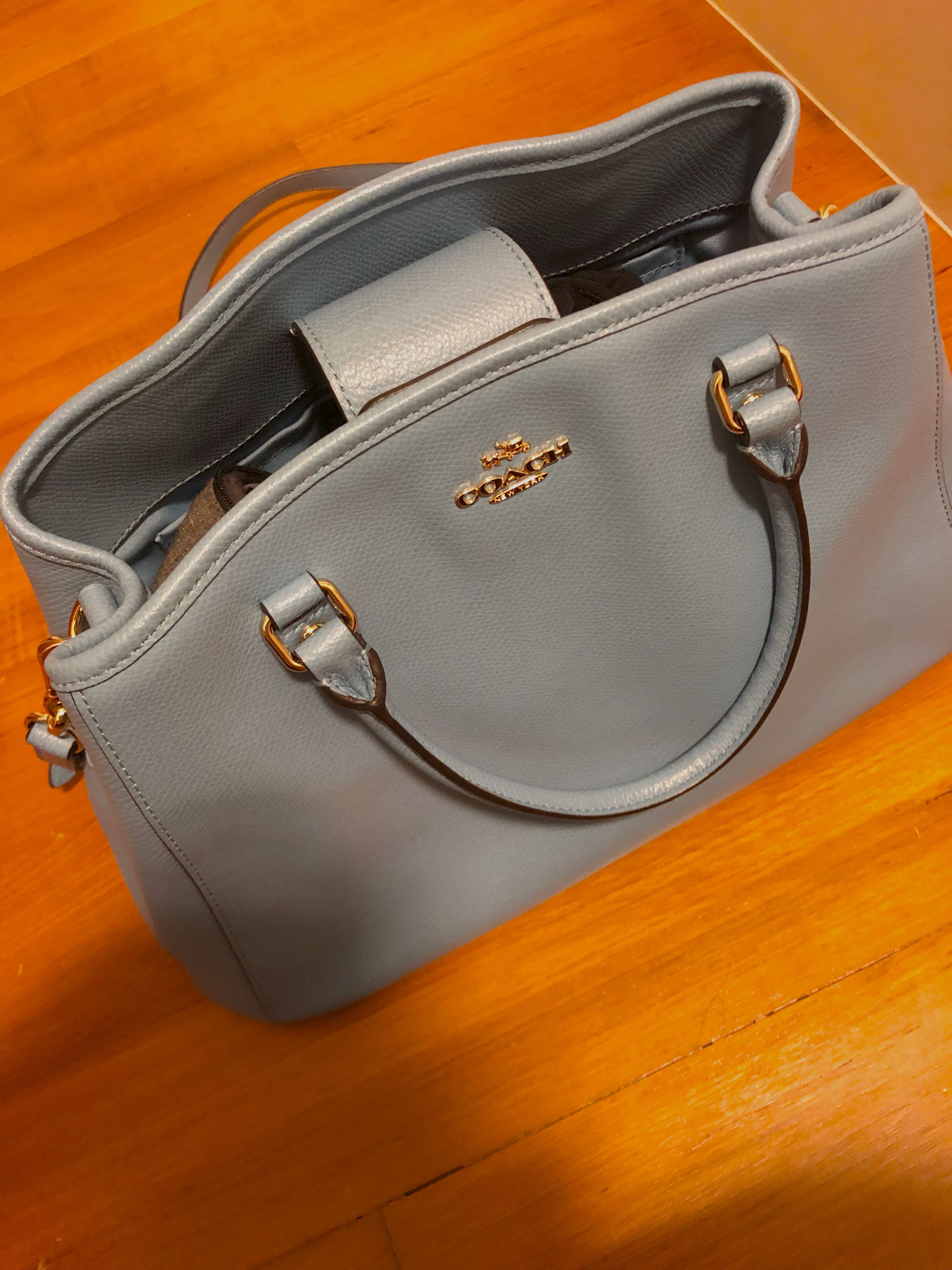 baby blue coach bag