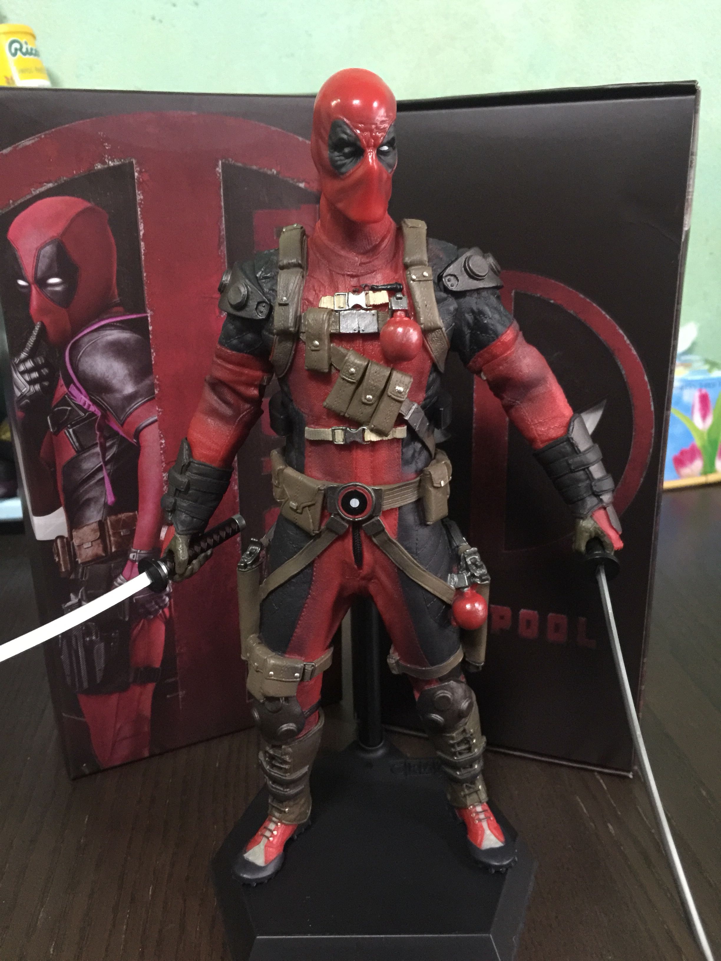 crazy toys deadpool