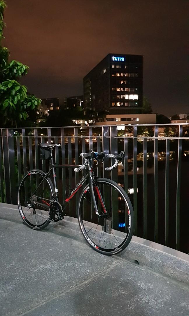 Fuji roubaix 1.1 2016 outlet