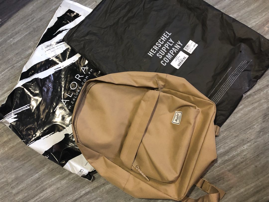 Zalora 2025 herschel bag