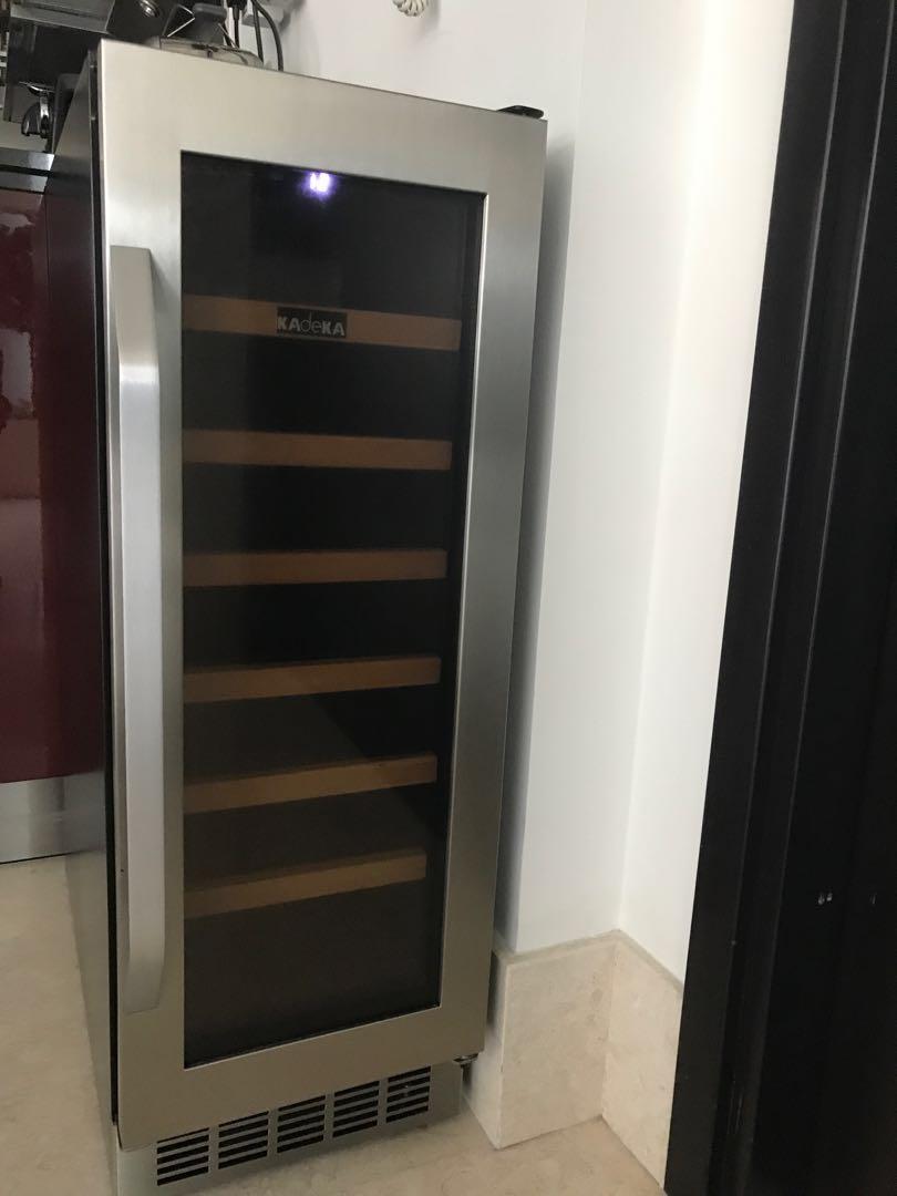 Kadeka Wine Chiller 20mths old KA24WR, TV & Home Appliances, Kitchen