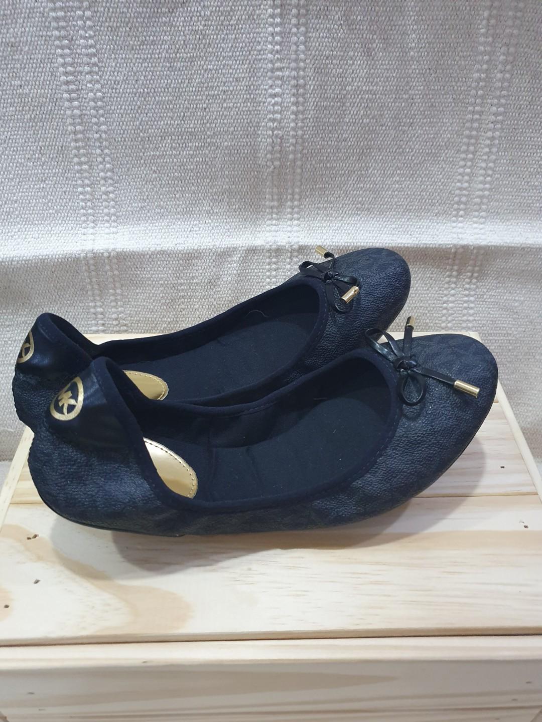 Mk city ballet flats hot sale