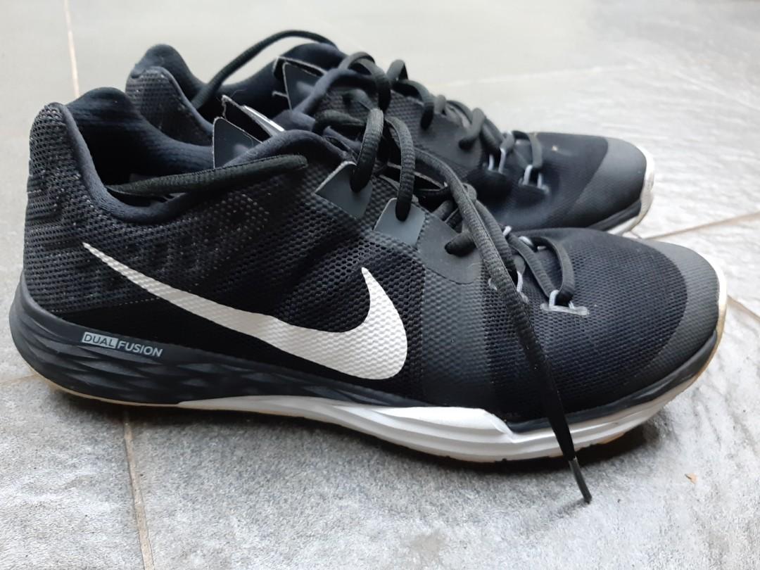 Nike Training Shoes Dual Fusion, Fesyen Pria, Sepatu , Sneakers di Carousell